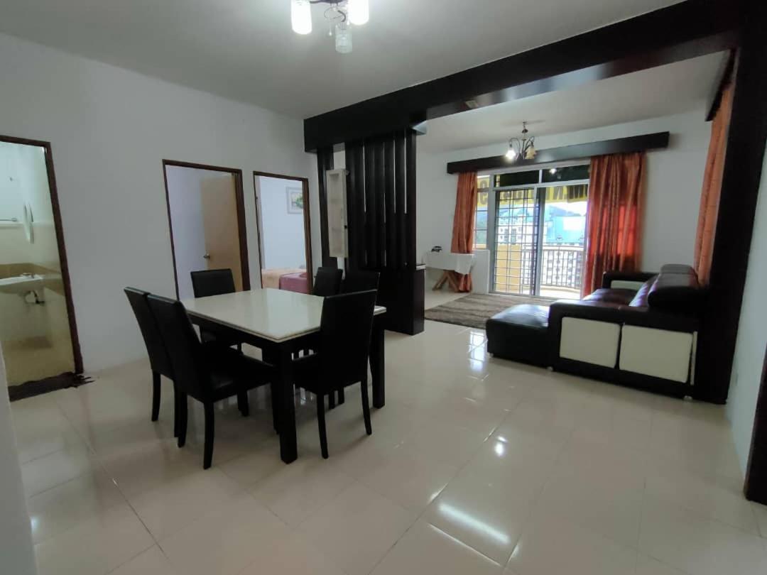 Homstay Cameron Highlands Esterno foto
